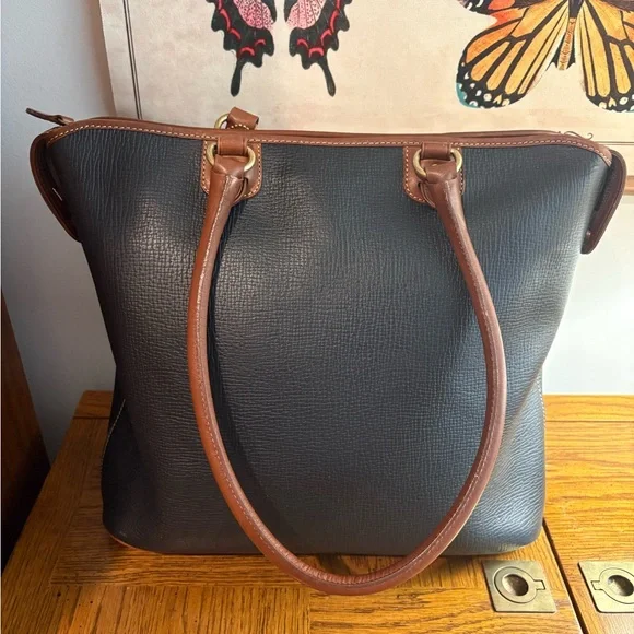 Coach Vintage Dakota Harvest Tote - Picture 4 of 14